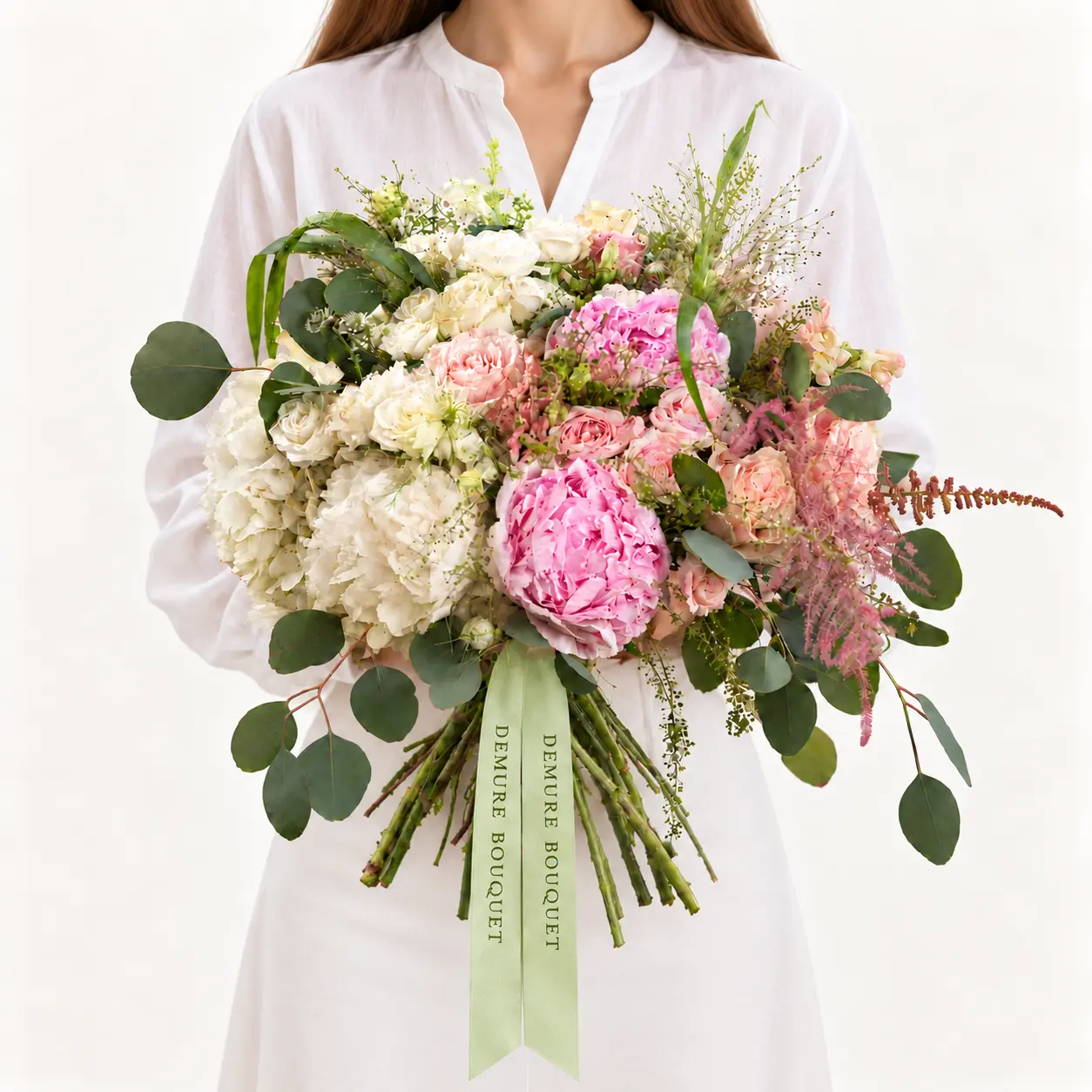Expressive bouquet of pink and white flowers